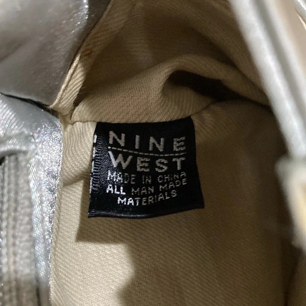 Nine West silver/gray purse - Picture 14 of 15